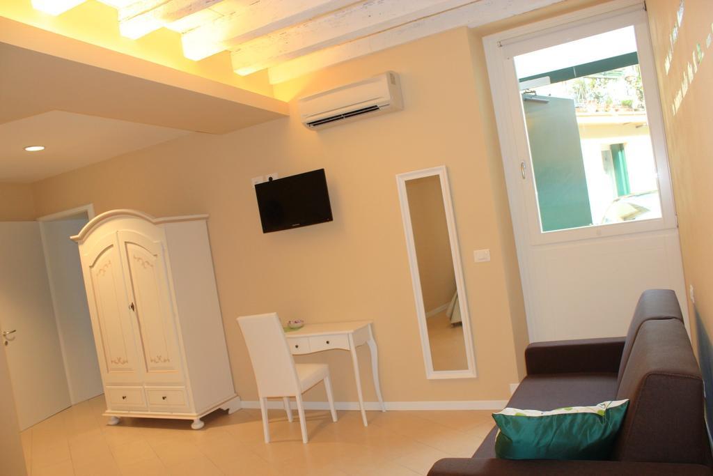 Bed and Breakfast Residenza La Vecchia Vigna Verona Esterno foto